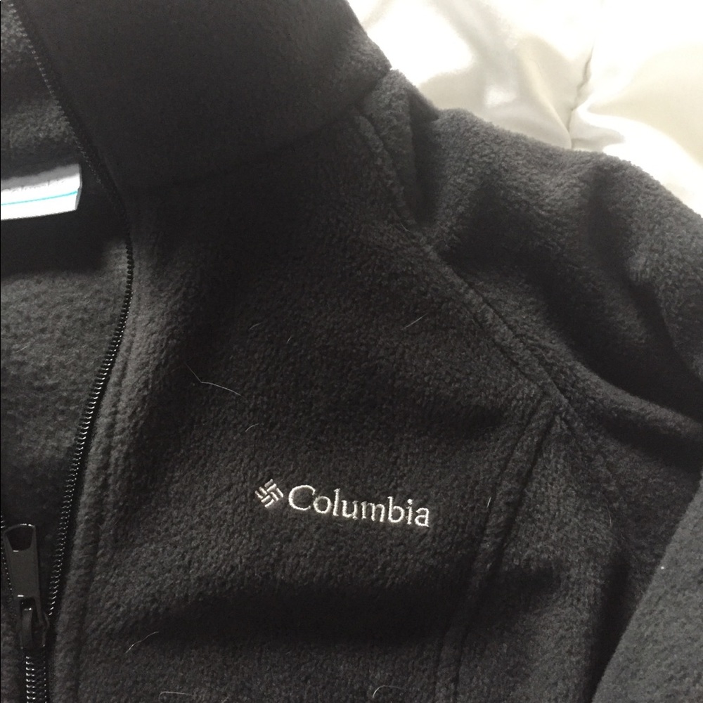 Black fleece zip up COLUMBIA